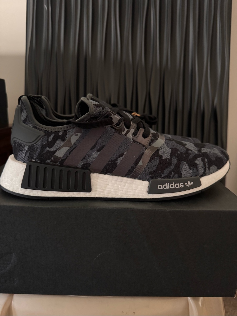 NMD_R1 'GREY CAMO' ADIDAS ORIGINALS MENS 11.5